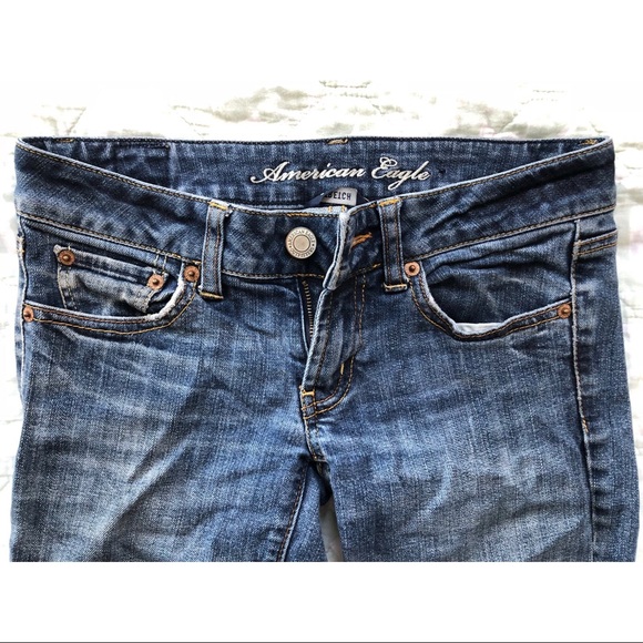 5/$25 🚨LAST CHANCE🚨 American Eagle Favorite Boyfriend jeans - Picture 3 of 6